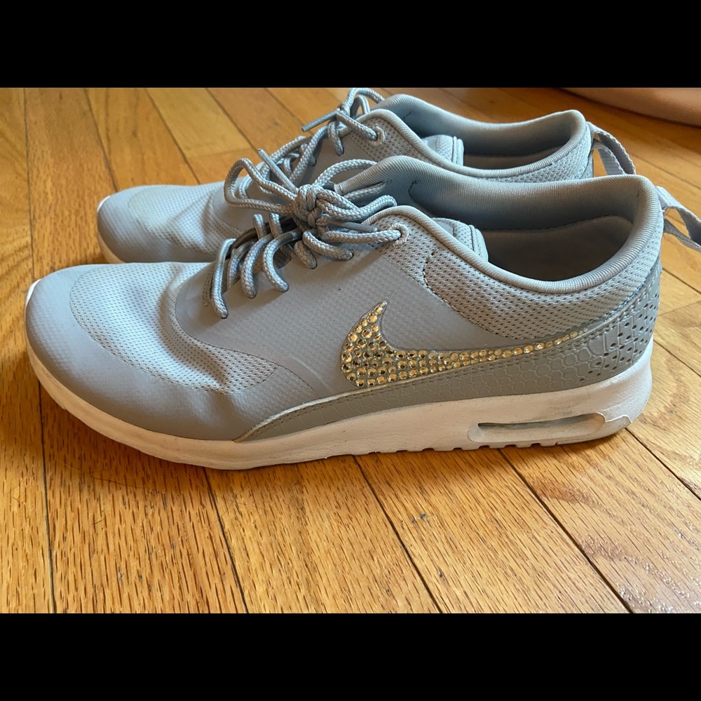 Women’s Nike Air Max Thea 8.5